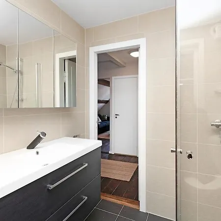 Appartement And Cozy - Parking Included!