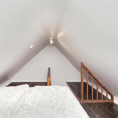 And Cozy - Parking Included! Lejlighed Stavanger