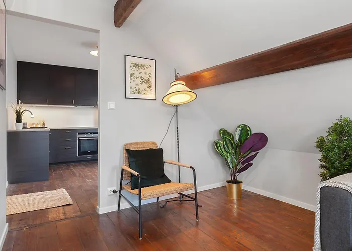 And Cozy - Parking Included! * Stavanger